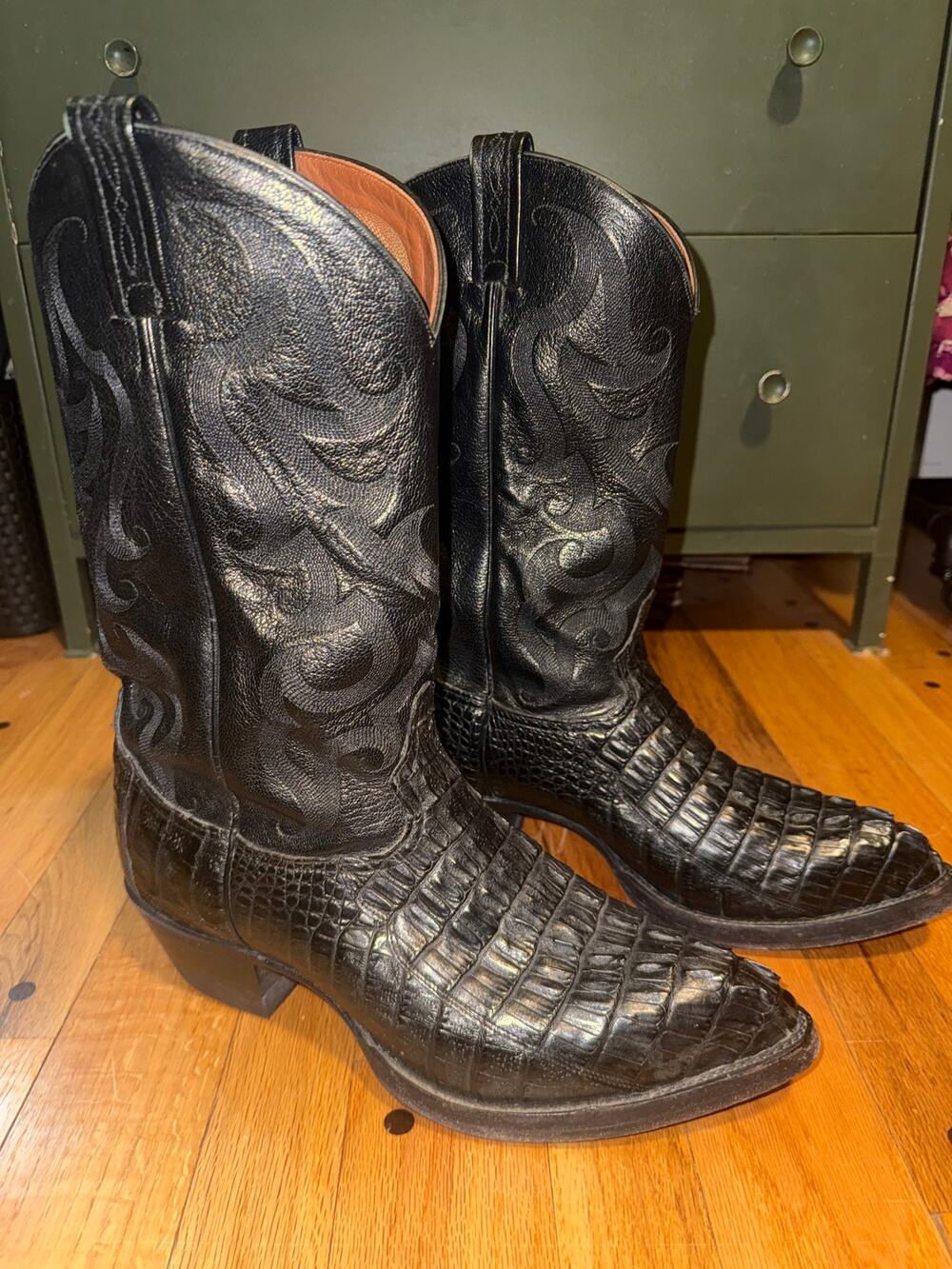 Tony Lama CY1005 Caiman Hornback Cowboy Boots Mens 10 EE Black Exotic USA